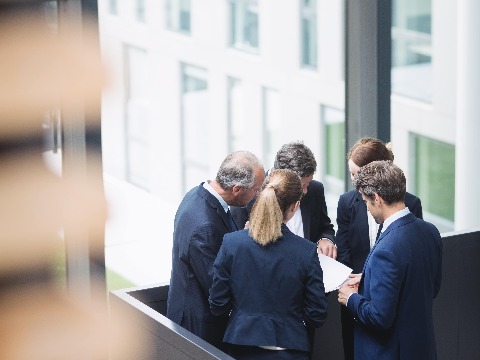 Јавни конкурс за попуњавање извршилачког радног места у министарству финансија – пореској управи 