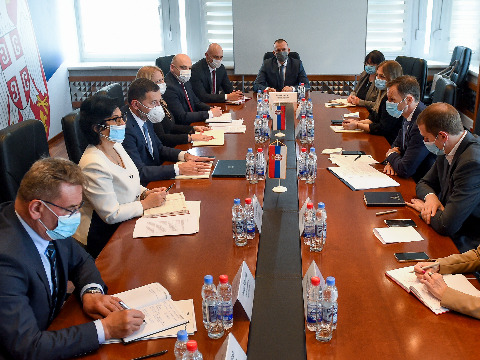 Министар Мали: Заједничким снагама штитимо економске интересе Србије